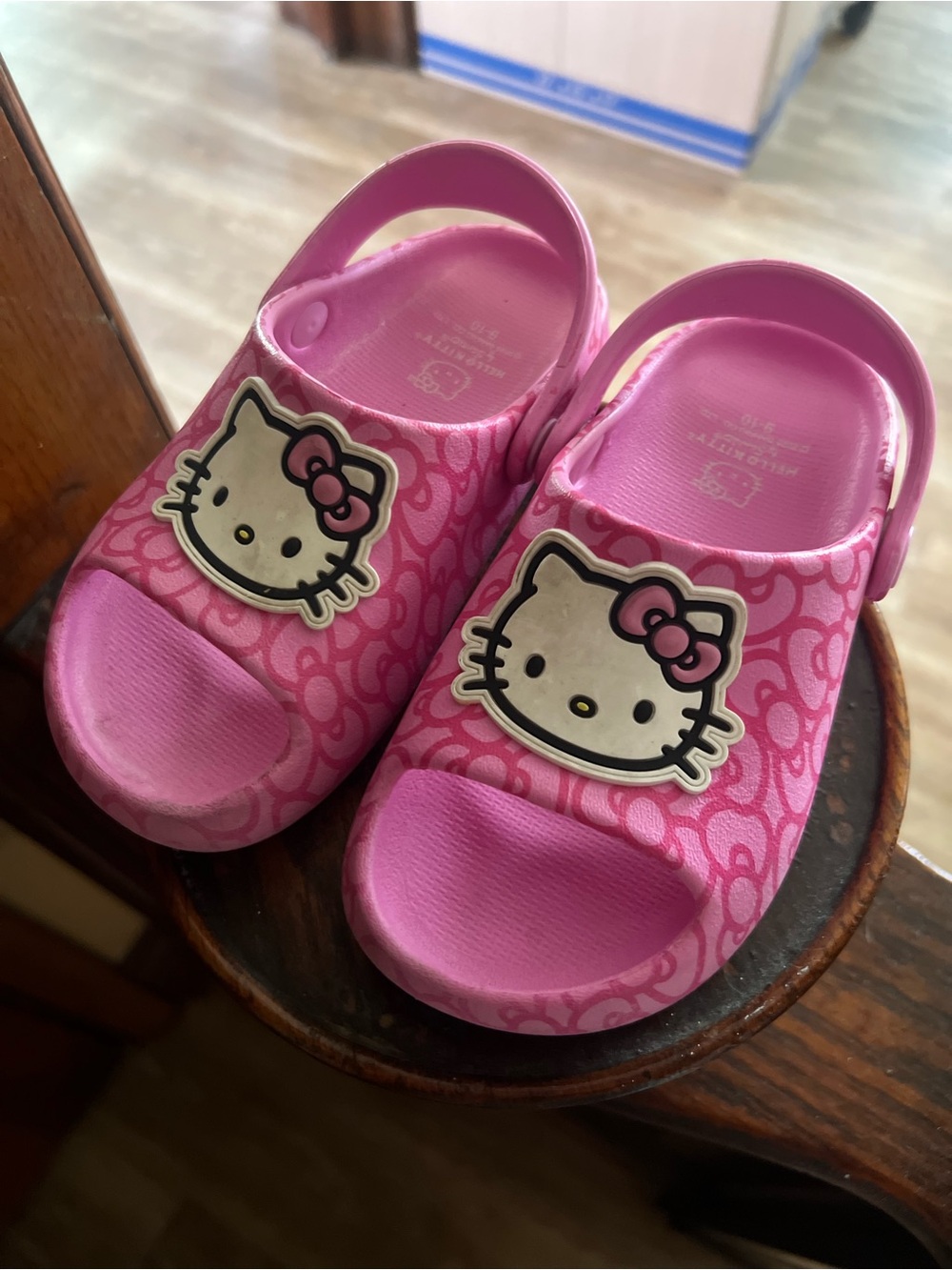 Hello Kitty Pink Girls Slide Sandals with Character Applique